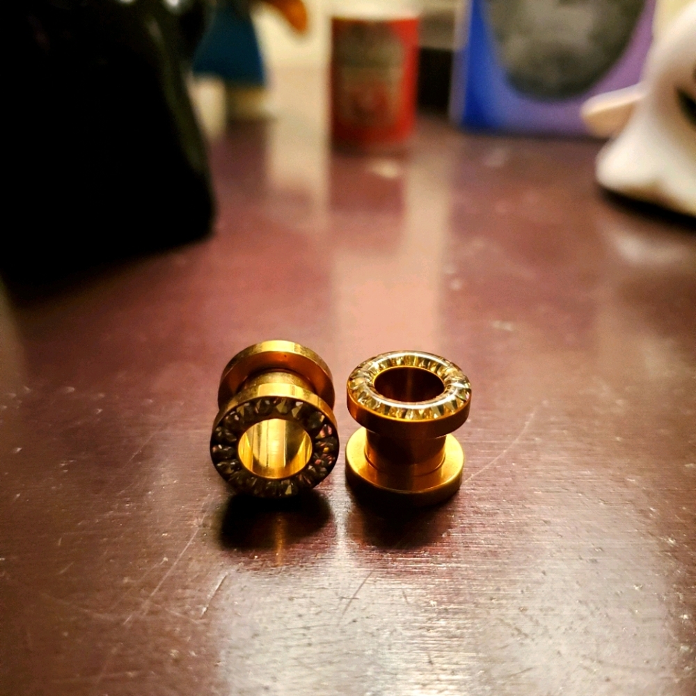 4g Gold With Silver Sparkles Barrel Piercing